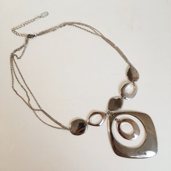 Alfani Mod Pendant Necklace 3 Strand Silver Tone Metal Chain Adjustable length - Picture 3 of 9